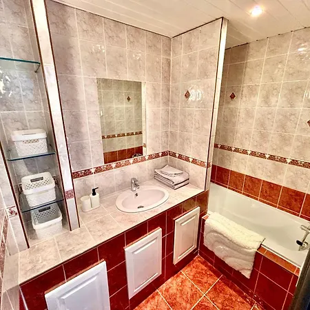 L'azur, T2 - Parking Gratuit - - Confort Cosy Sète